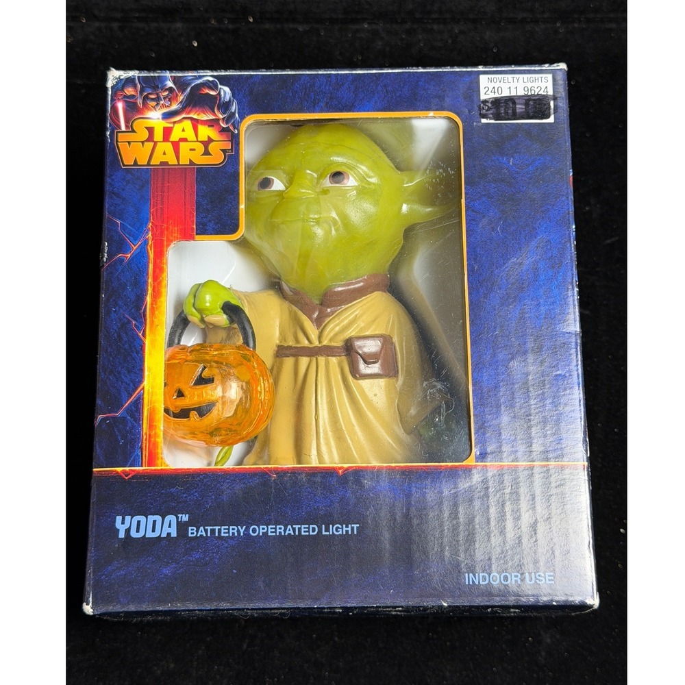 Star Wars Yoda Battery Operated Light- Halloween Pumpkin, 2013, NEW IN BOX